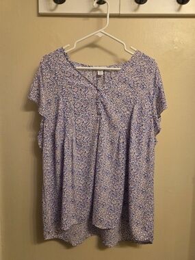 ​Boho-Chic Cottagecore Floral V-neck Top - Carolina Belle 1X. NWOT. Flowy Comfy